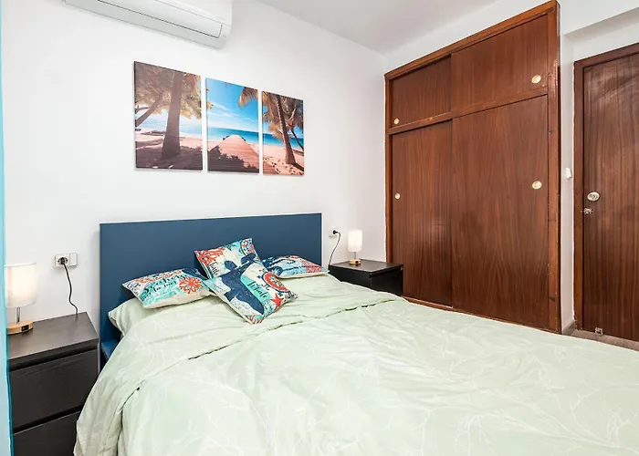 Marinasunbeach Valencia 12b Apartment *